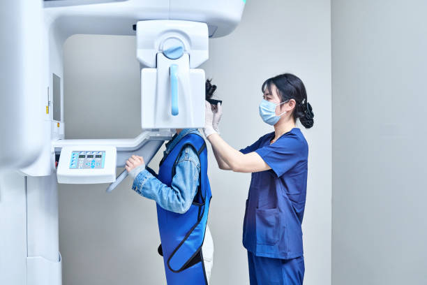 Best Emergency Wisdom Teeth Removal in Charter Oak, CA